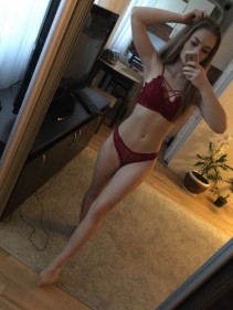 Фото проститутки Вика №2 в городе Геленджик